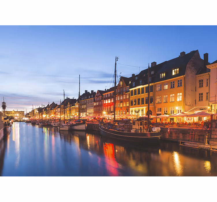 Estore de rolo quarto casas coloridas de copenhague à noite - TenStickers