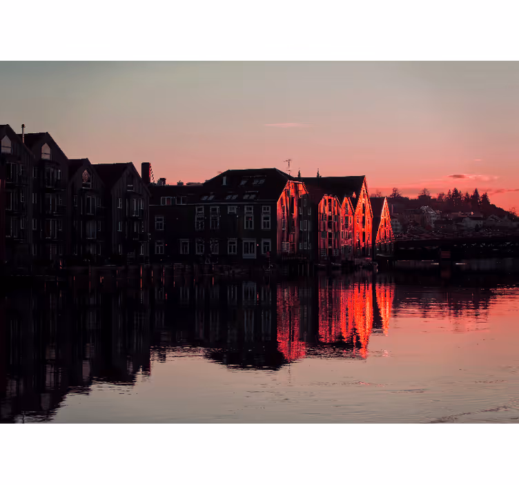 Fotomural para quarto Trondheim à noite - TenStickers