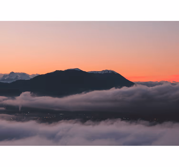 Fotomurais de paisagens vista do pôr do sol na montanha - TenStickers