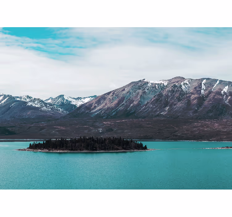 Fotomurais de paisagens lagoa da ilha montanhosa - TenStickers