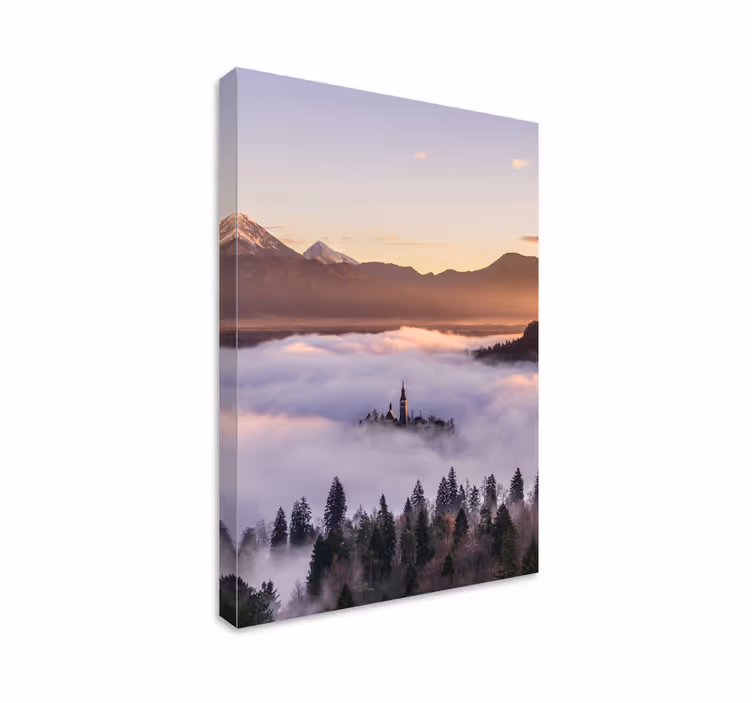 Quadro de paisagem castelo encantado nas montanhas - TenStickers