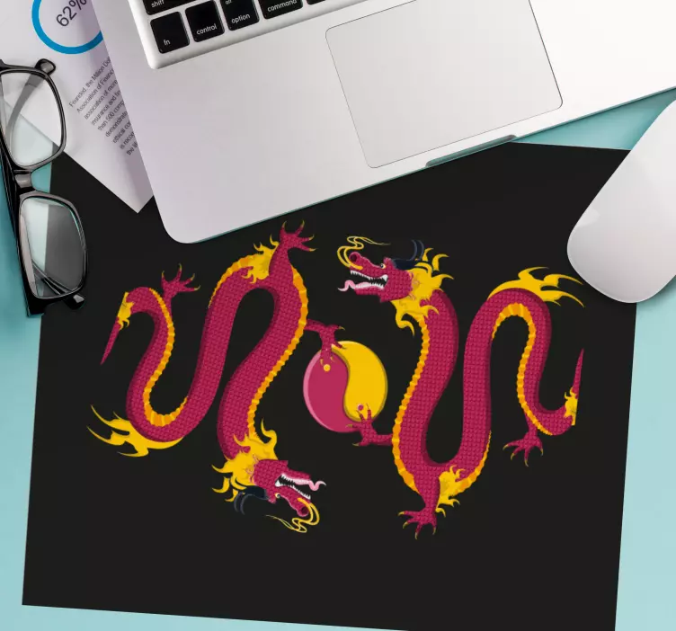 Mouse pad de gaming com design de dragão intricado - TenStickers
