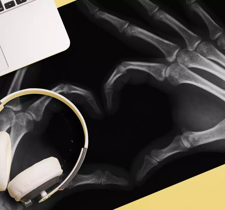 Mouse pad de gaming mãos esqueléticas em coração - TenStickers