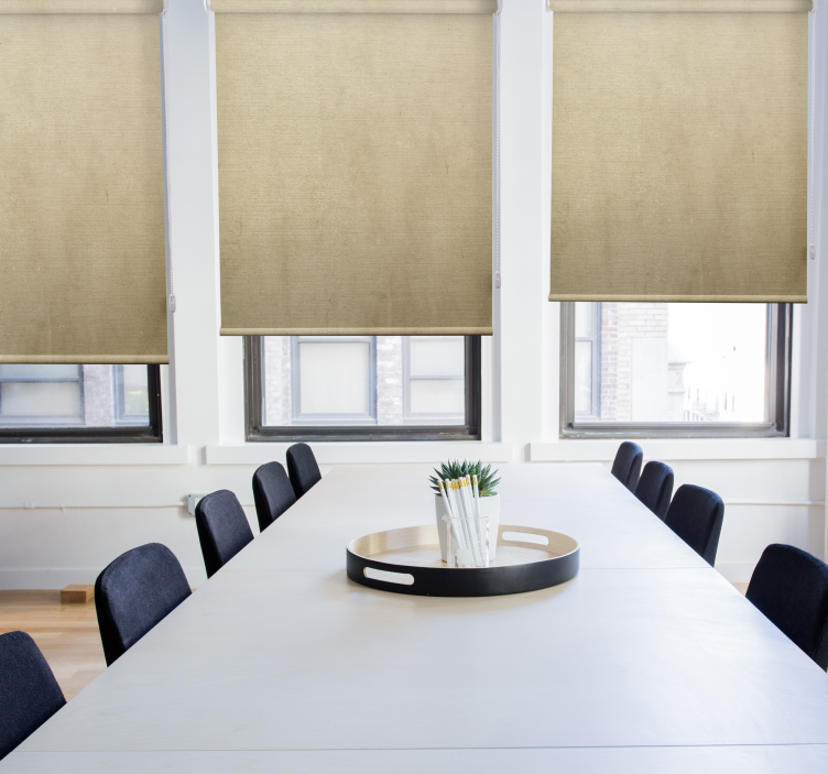 Cortina de rolo rústica em tons bege - TenStickers