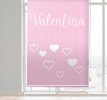 Corações pendurados em fundo rosa estor personalizada - TenStickers