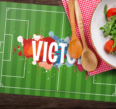 Individuais de mesa em vinil com nome Campo de futebol com nome - TenStickers