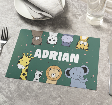 Individuais de mesa em vinil com nome Desenhos animados de animai - TenStickers