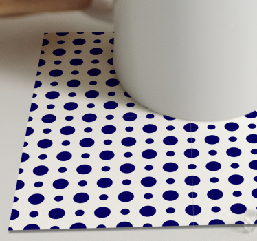 Bases para copos com padrão de bolinhas ousado - TenStickers