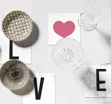 Bases para copos em vinil com frases Amar - TenStickers