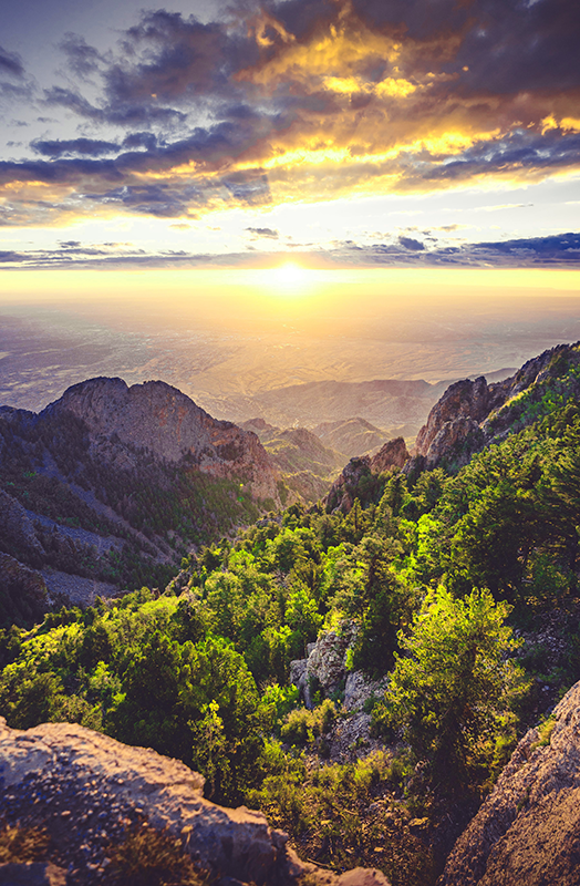 Poster para sala amanhecer na montanha - TenStickers