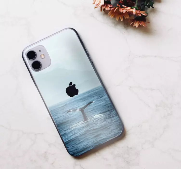 Autocolante animal cauda de baleia espirrando - TenStickers