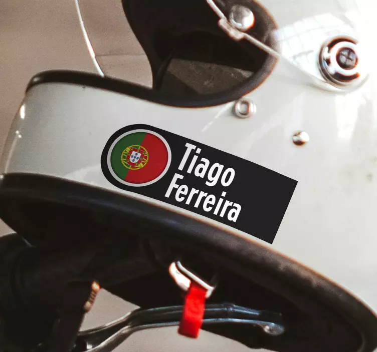 Autocolante capacete bandeira portuguesa e nome - TenStickers