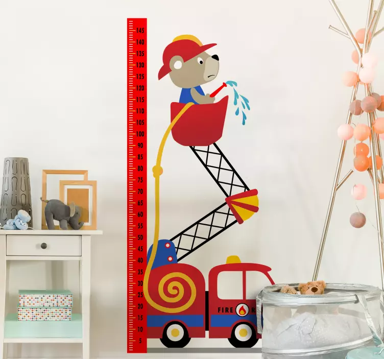 Autocolante decorativo medidor de altura ursinho bombeiro - TenStickers