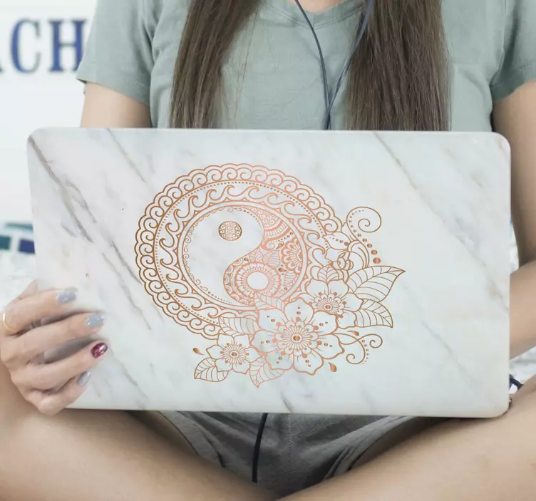 Autocolante para PC Mandala com efeito mármore - TenStickers