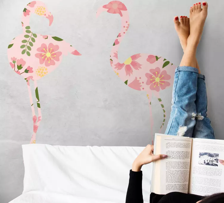 Autocolantes decorativos de pássaros e aves Flamingos com flores - TenStickers