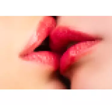 Autocolante duche ilustração de beijo - TenStickers
