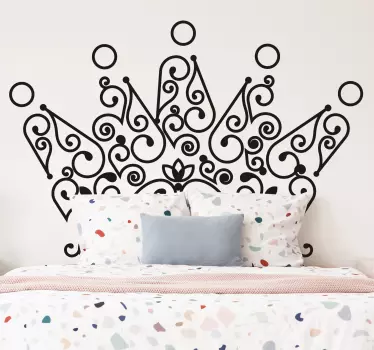 Autocolante decorativo cabeceira de coroa - TenStickers
