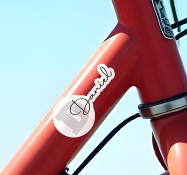 Autocolante animal nome personalizado com inicial - TenStickers