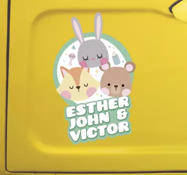 Bebe a bordo personalizado Vários Nomes - TenStickers