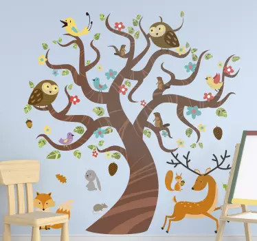 Autocolante infantil Animais em árvore - TenStickers