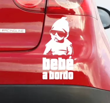 Autocolante para carro Bebé a bordo hangover - TenStickers
