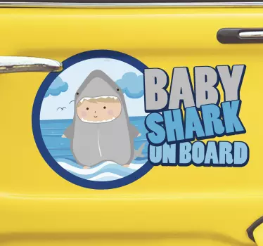 Bebe a bordo personalizado Tubarão bebê a bordo - TenStickers