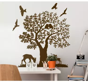 Vinis para quarto infantil árvore com animal - TenStickers