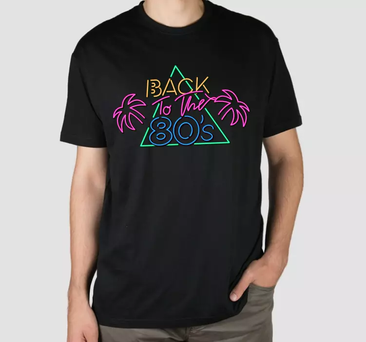 De volta à t-shirt personalizada com o logotipo dos anos 80 - TenStickers