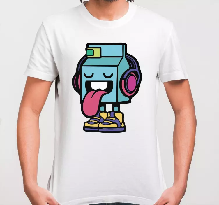 T-shirt personalizada de desenho animado personagem leitoso - TenStickers
