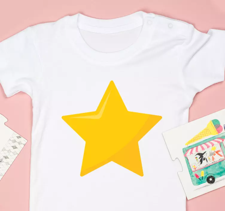 t-shirt amarela clássica estrela infantil - TenStickers