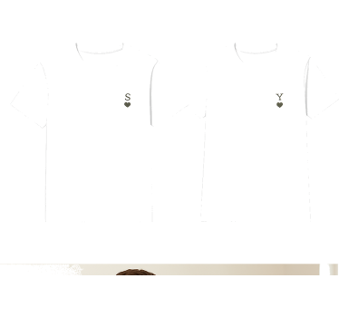 T-shirt de casais com iniciais minimalistas - TenStickers