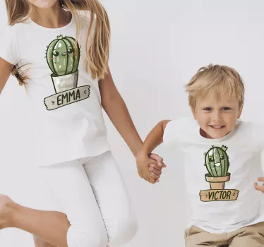 T-shirt para casais cactos com nomes - TenStickers