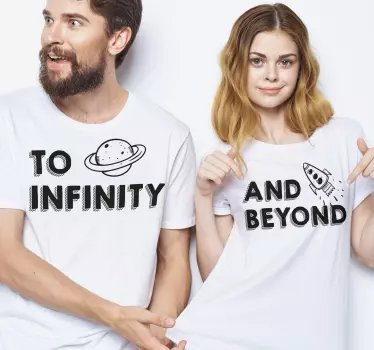 Ao infinito e além combinando camisas para casais - TenStickers