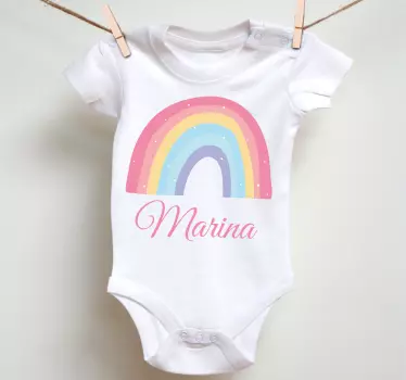 Arco-íris fofo e nuvem em T-shirtinfantil pastel - TenStickers