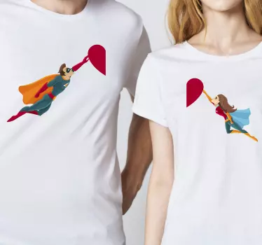 Casal de super-heróis combinando camisas para casais - TenStickers