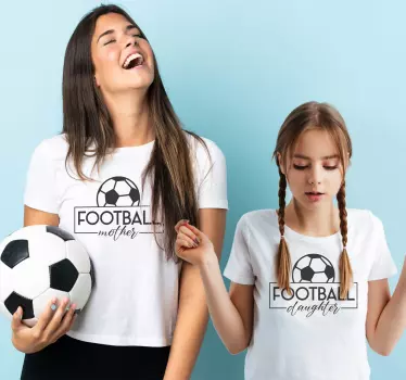 T-shirts Futebol mãe e filha - TenStickers