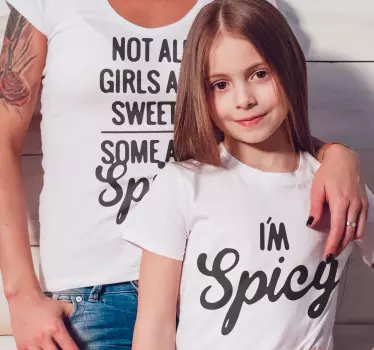 Nem todas as meninas são doces T-shirtmãe e filha - TenStickers