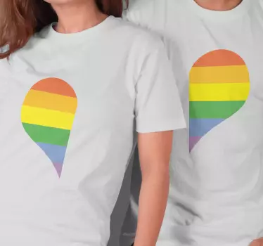 T-shirt de casais com formato de coração colorido - TenStickers