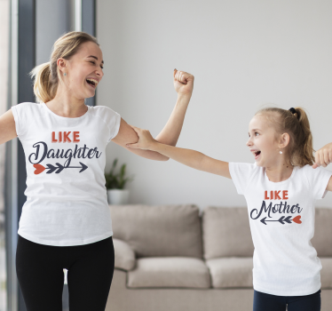 T-shirt  mães e filhas flechas de coração - TenStickers