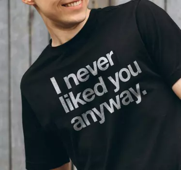 T-shirt mensagem impactante - TenStickers