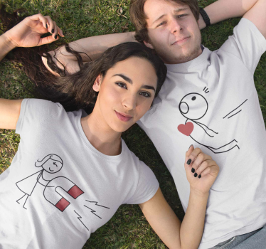 T-shirt para casais íman do coração  - TenStickers