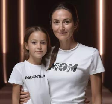 T-shirt para mãe e filha estilo futebolístico - TenStickers