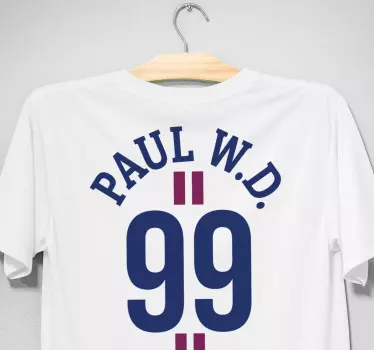 T-shirt personalizável com nome e número - TenStickers