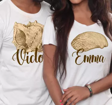 T-shirt personalizável nomes de casal - TenStickers