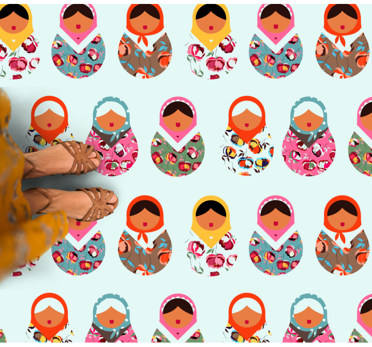 Tapete vinílico etnicas bonecas matryoshka vibrantes - TenStickers