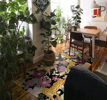 Tapete com estampa de leopardo flores estampa animal - TenStickers