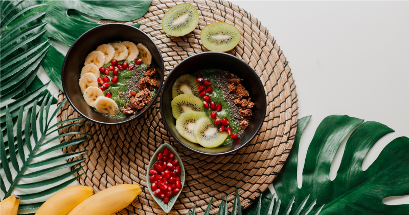Tapete vinílico cozinha tigelas de frutas tropicais - TenStickers